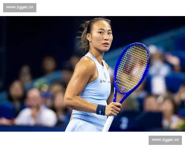 郑钦文凭借顽强拼搏勇闯世界网球赛场成为新一代中国网球明星