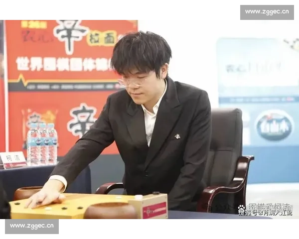 柯洁挑战人工智能的背后故事:围棋天才如何应对科技时代的冲击